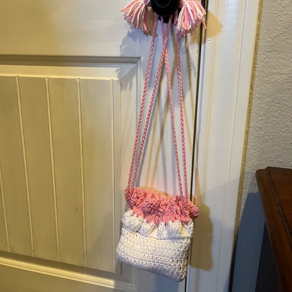 Handcrafted Pink and White Crochet Cradle purse - Picture 3 of 3
